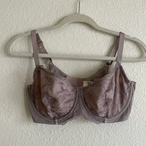 True and Co Bralette - Picture 1 of 7